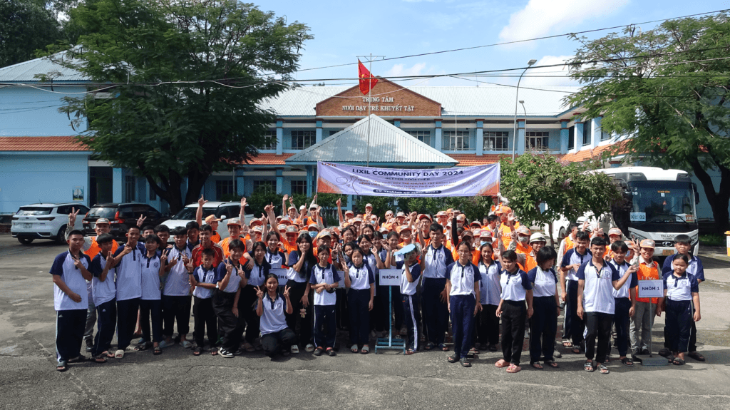 Hành trình thiện nguyện của nhân viên LIXIL VINA tại trung tâm trẻ em khuyết tật