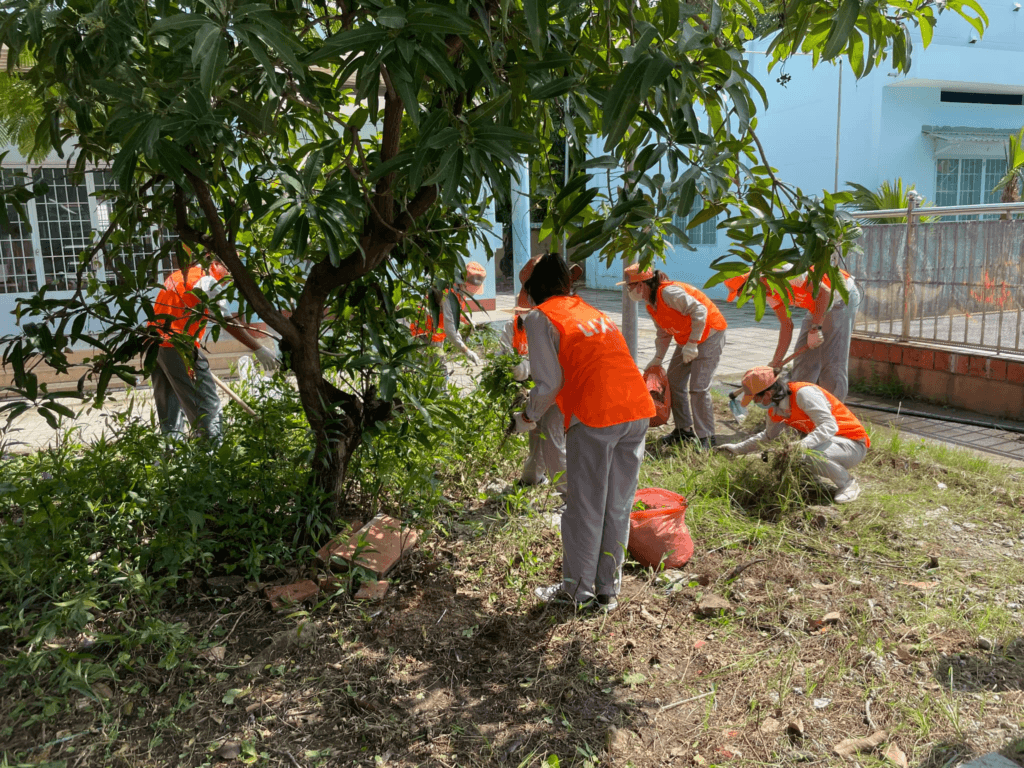 Hành trình thiện nguyện của nhân viên LIXIL VINA tại trung tâm trẻ em khuyết tật